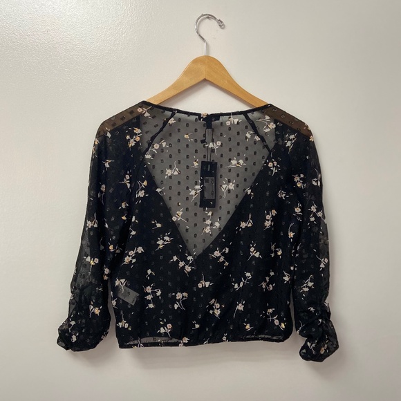 Dynamite Shoulder Tie Blouse NWT - Picture 8 of 10